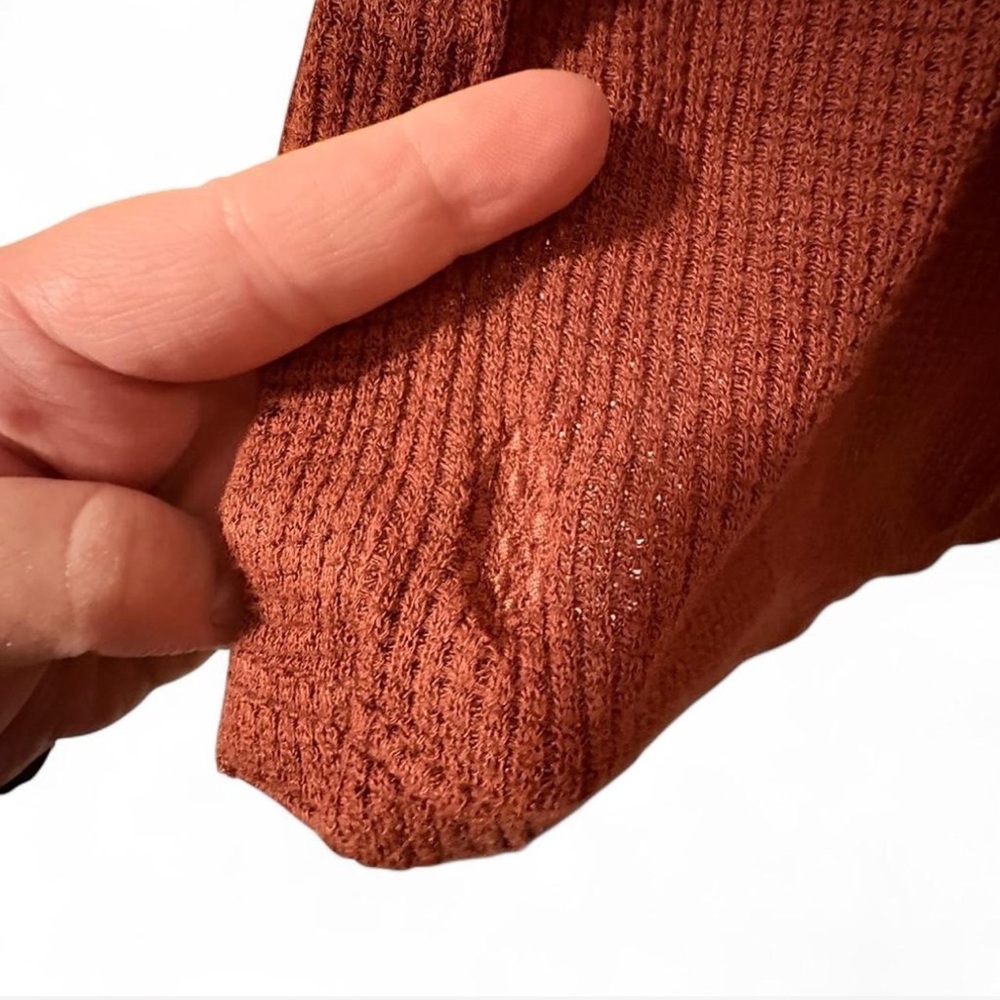 Fp Movement Raglan Pullover Size M - image 4